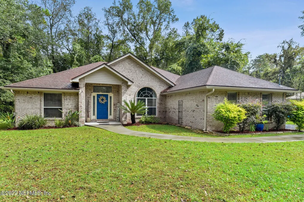 11135 Woodelm Drive E Jacksonville FL 32218