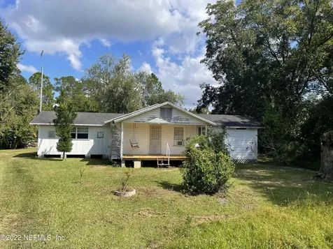 9559 SE State Road 100 Starke FL 32091