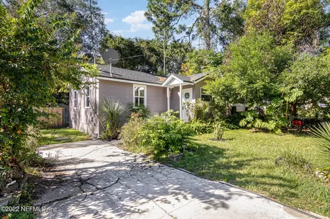 8110 Buttercup Street Jacksonville FL 32210
