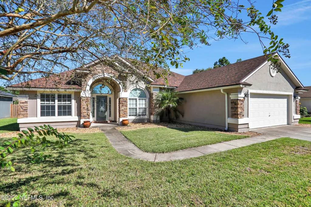 2215 Gardenmoss Drive Green Cove Springs FL 32043