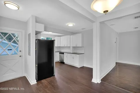 470 W 63rd Street Jacksonville FL 32208
