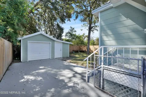 470 W 63rd Street Jacksonville FL 32208