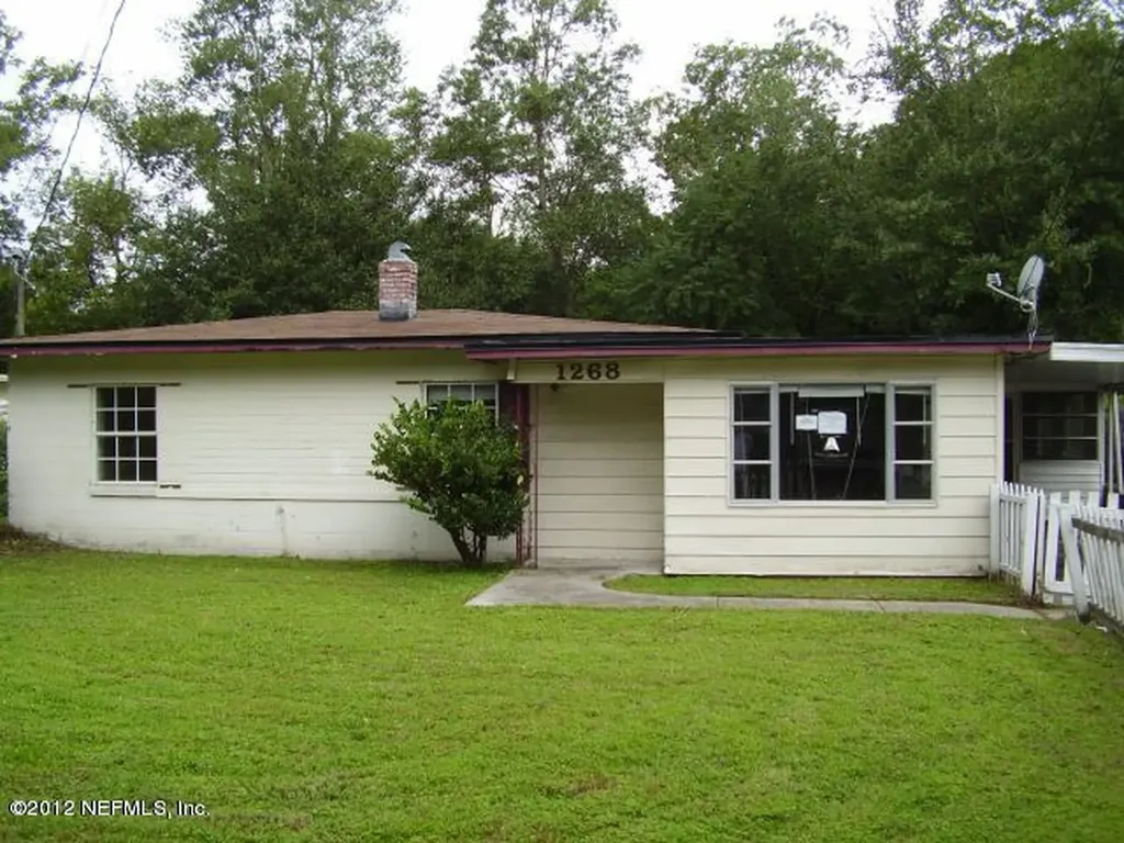 1268 Peacefield Drive Jacksonville FL 32205