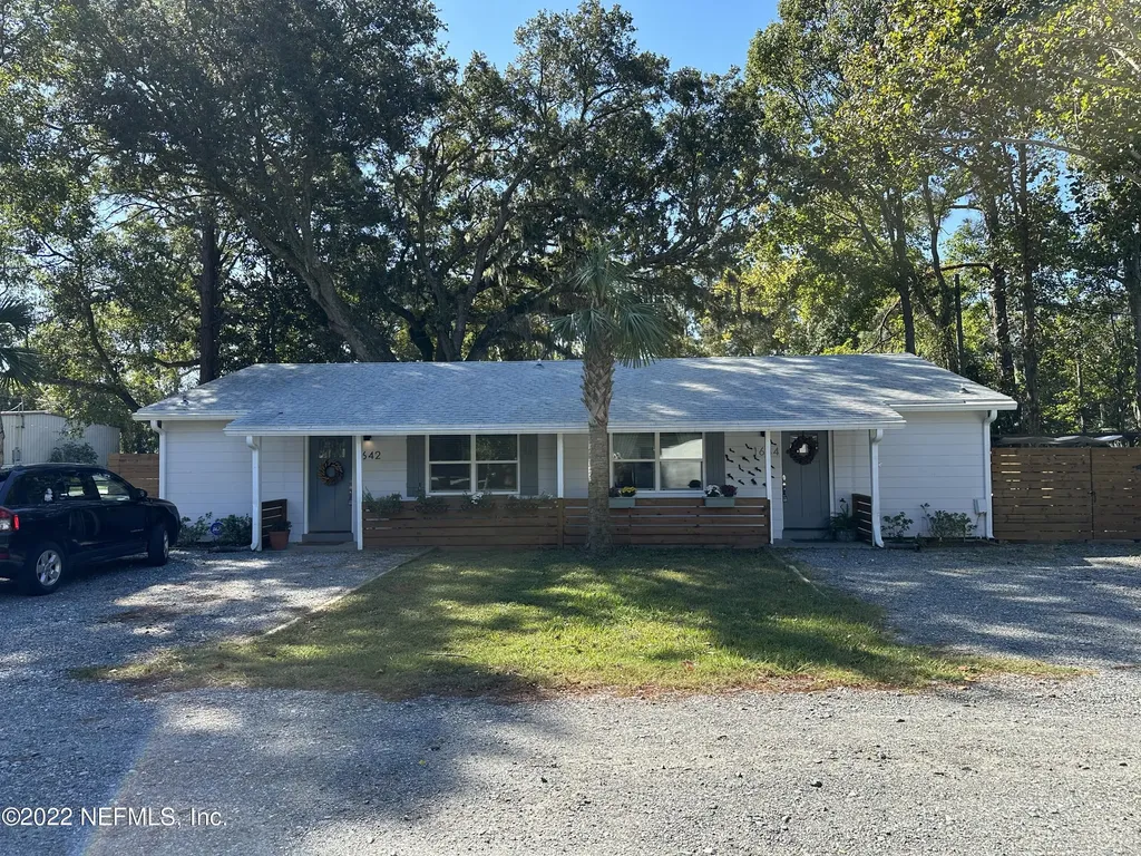 1642 Main Street Atlantic Beach FL 32233