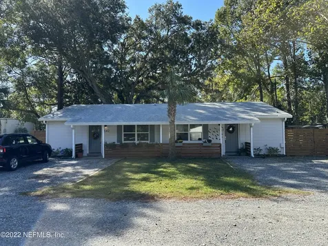 1642 Main Street Atlantic Beach FL 32233