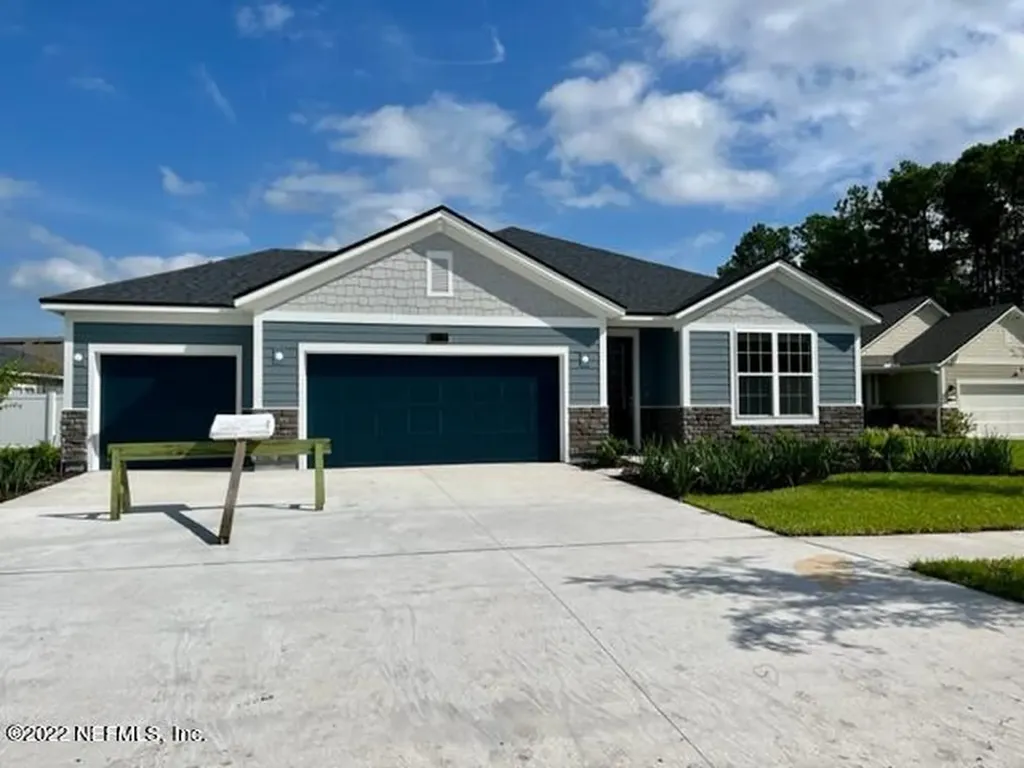 1115 Oakland Hills Avenue Middleburg FL 32068