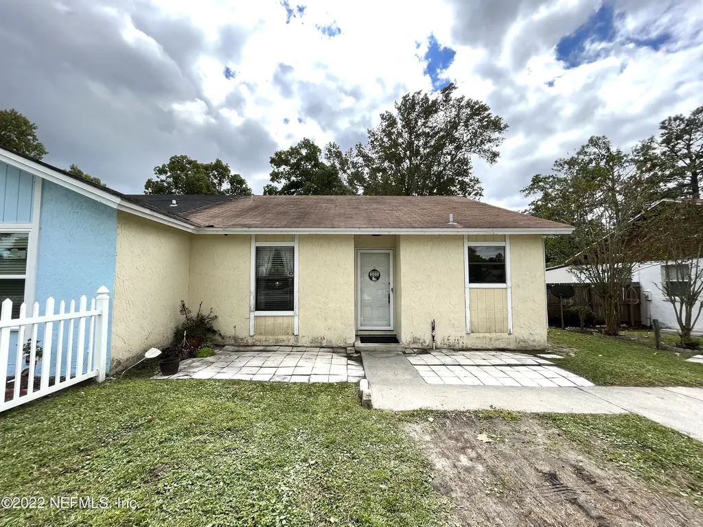 8882 Sandusky Avenue S Jacksonville FL 32216
