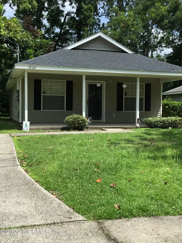 1959 Talladega Road Jacksonville FL 32209