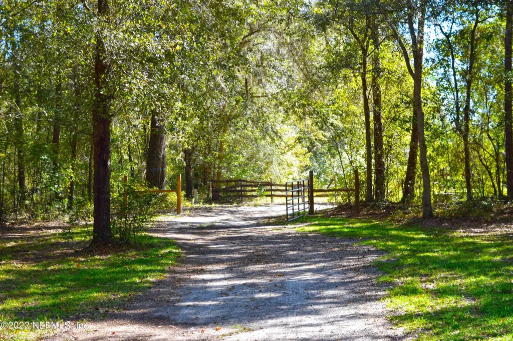 21578 Pleasant Grove Church Road Sanderson FL 32087