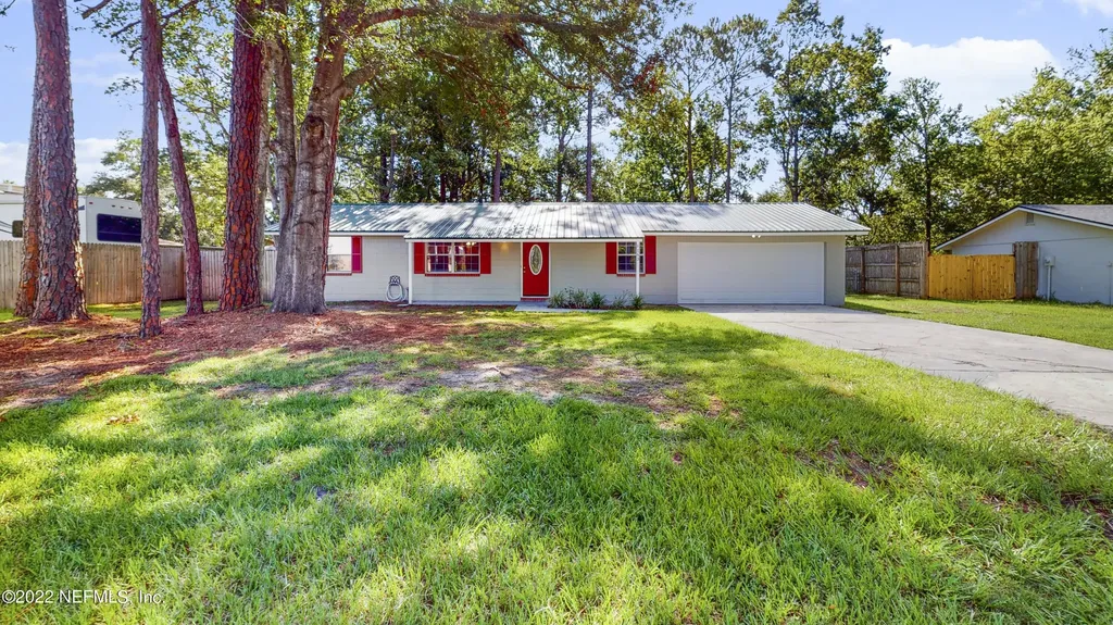 163 Knight Boxx Road Middleburg FL 32068