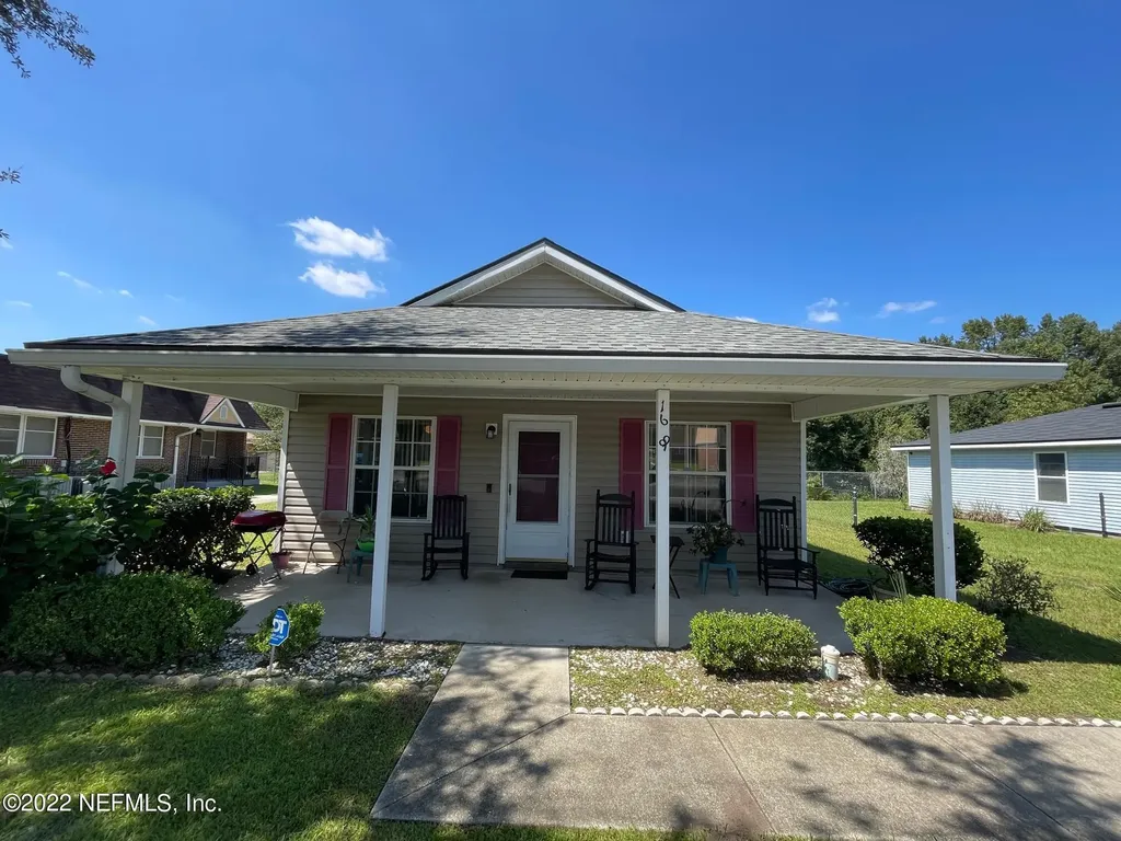 1669 Brook Forest Drive Jacksonville FL 32208