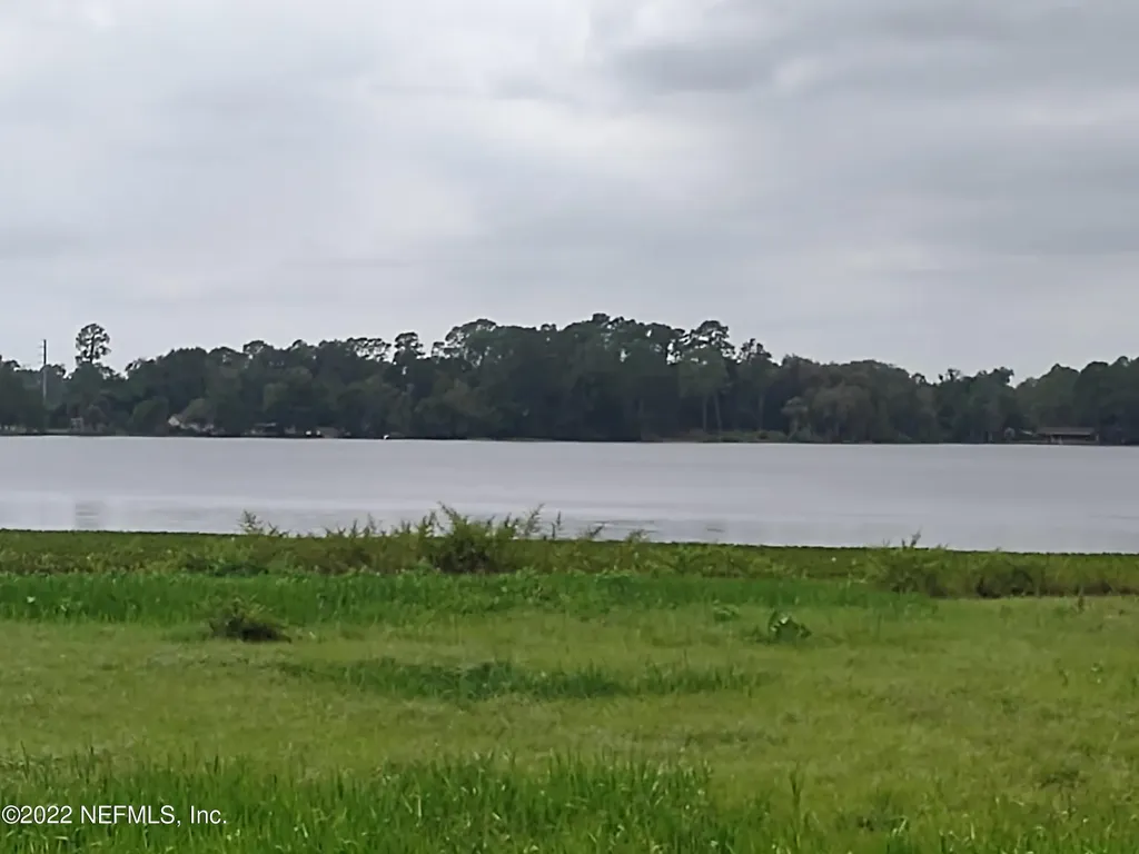 73 Ida Boulevard Interlachen FL 32148