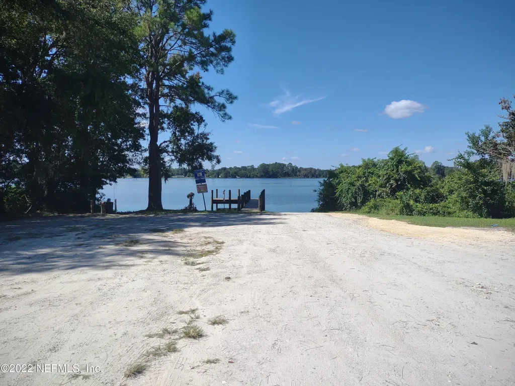 73 Ida Boulevard Interlachen FL 32148