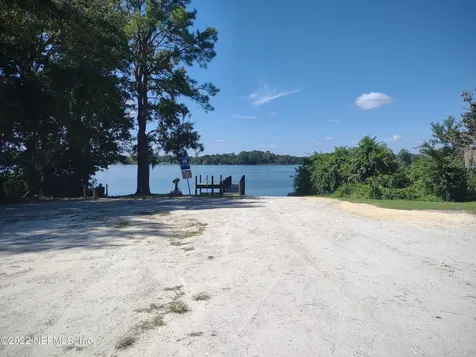 73 Ida Boulevard Interlachen FL 32148