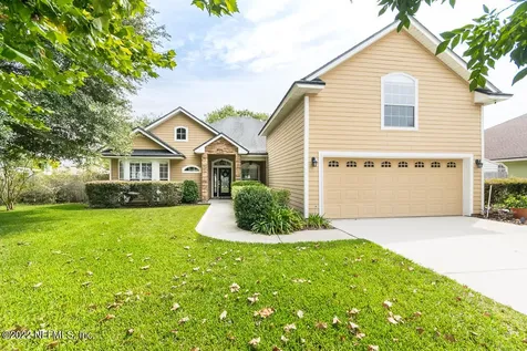 3752 Southbank Circle Green Cove Springs FL 32043
