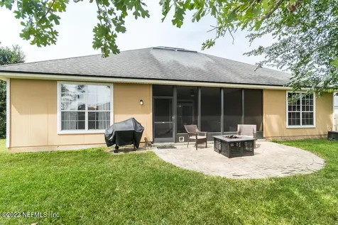 3752 Southbank Circle Green Cove Springs FL 32043