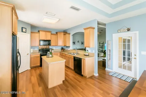 3752 Southbank Circle Green Cove Springs FL 32043