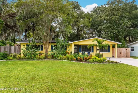 2490 Spokane Avenue E Jacksonville FL 32233