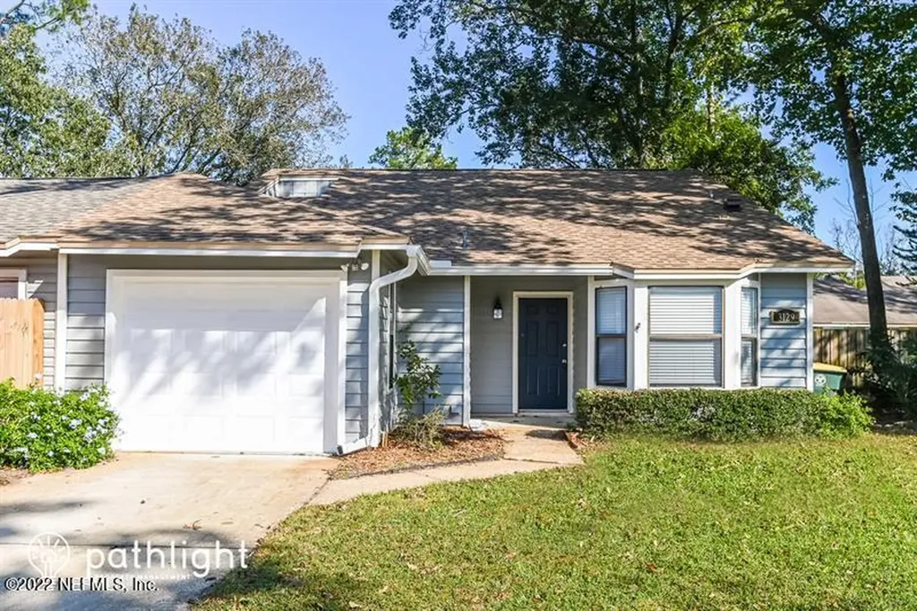 3129 Courtney Woods Court Jacksonville FL 32224