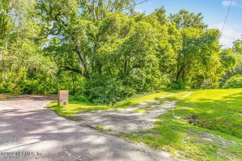 16085 Puskita Trail Jacksonville FL 32218