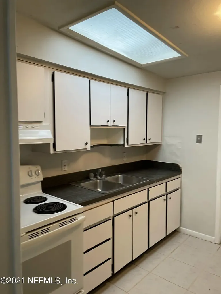 1876 Doyon Court Jacksonville FL 32210