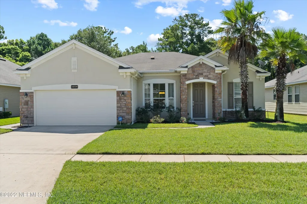15779 Messara Court Jacksonville FL 32218