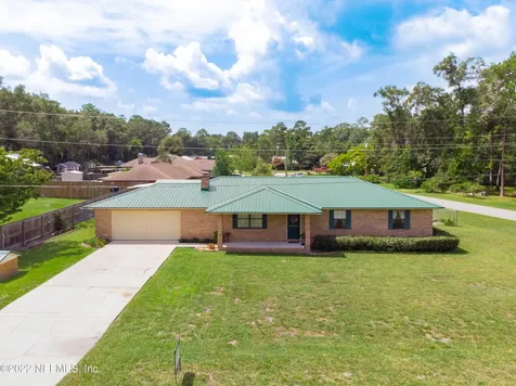 101 W Flamingo Drive Palatka FL 32177
