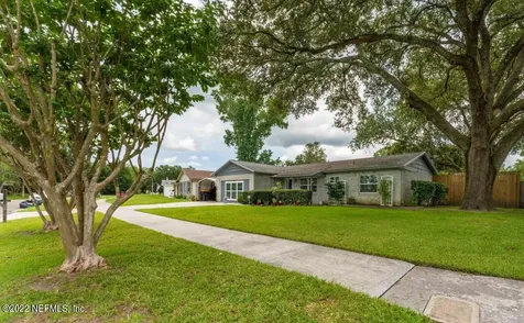 8462 Frost Street N Jacksonville FL 32221