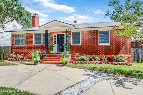 223 W 67th Street Jacksonville FL 32208