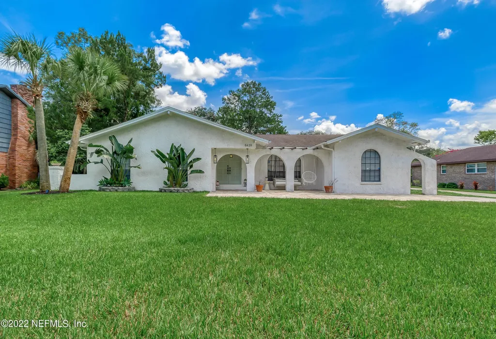 8439 Grayling Drive S Jacksonville FL 32256