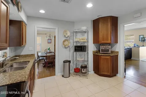 7252 San Carlos Road Jacksonville FL 32217