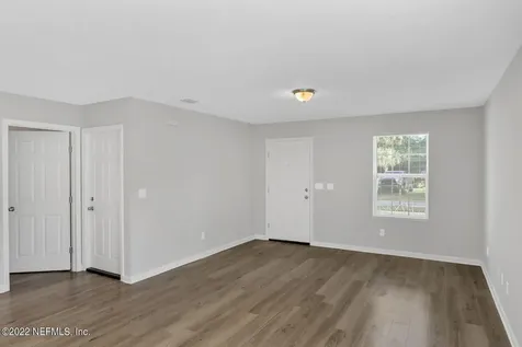 7710 Dandy Avenue Jacksonville FL 32211