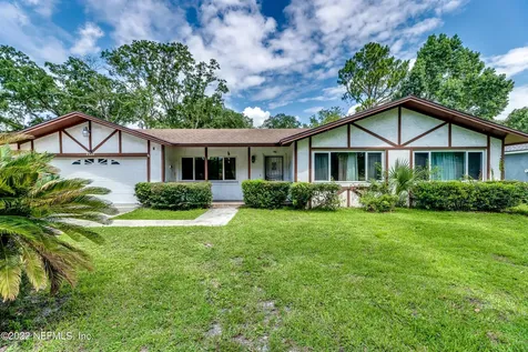 8528 Bishopswood Drive Jacksonville FL 32244