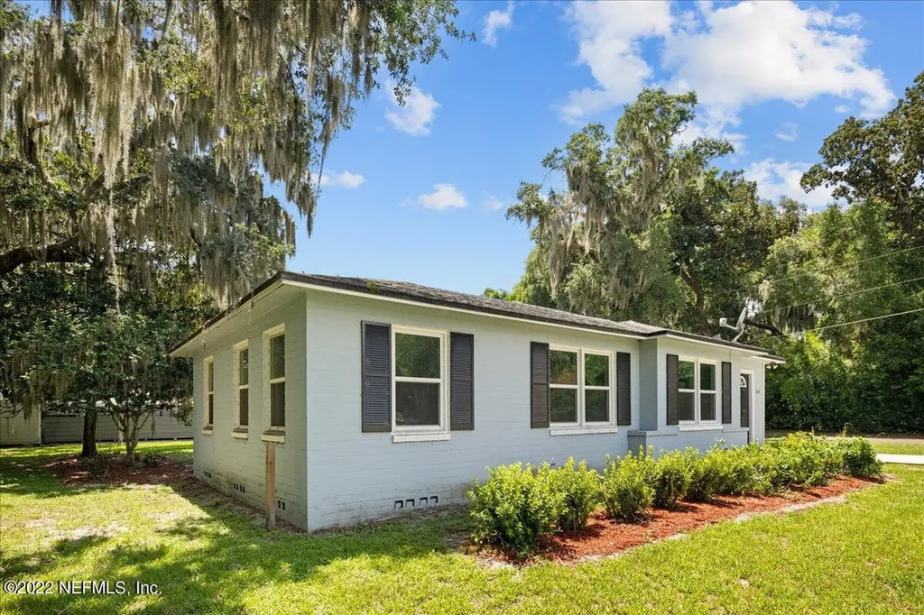 739 Myrtle Avenue Green Cove Springs FL 32043