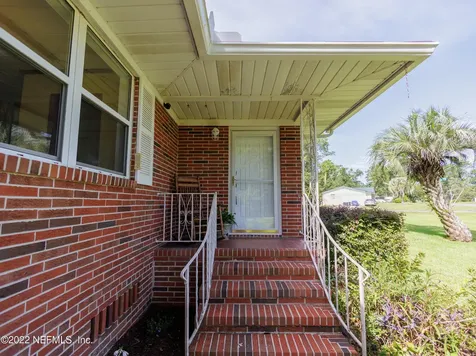 5824 Joy Drive S Jacksonville FL 32244