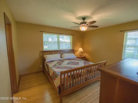 5824 Joy Drive S Jacksonville FL 32244