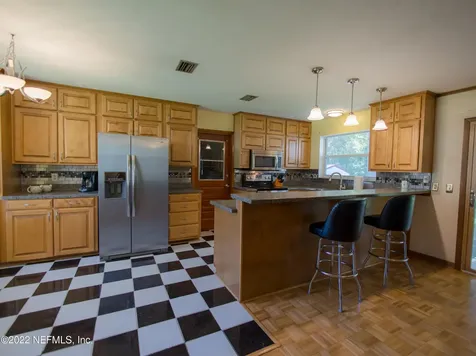5824 Joy Drive S Jacksonville FL 32244