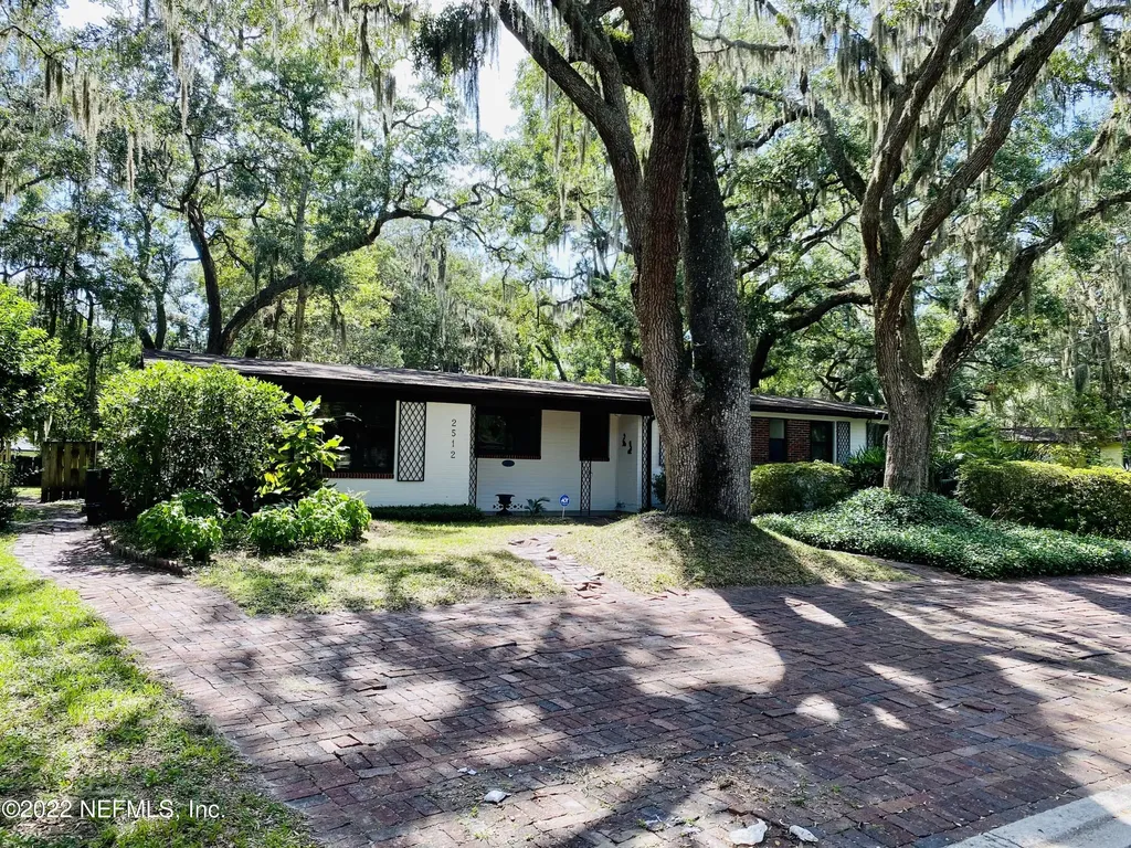 2512 Grasshopper Lane Orange Park FL 32073