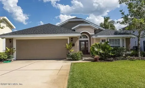 8 Cedarview Court Palm Coast FL 32137