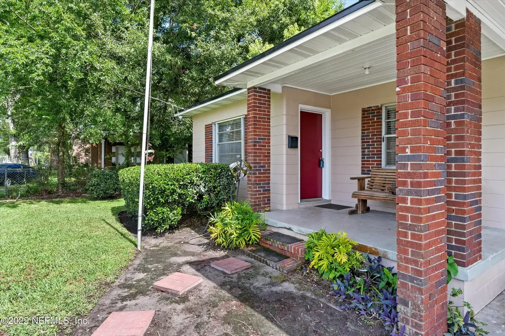 5214 Hollycrest Drive Jacksonville FL 32205