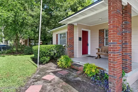 5214 Hollycrest Drive Jacksonville FL 32205