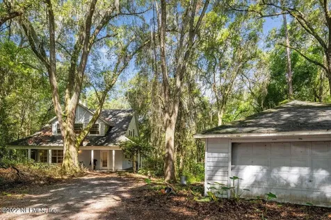 5002 NE 220th Terrace Earleton FL 32631