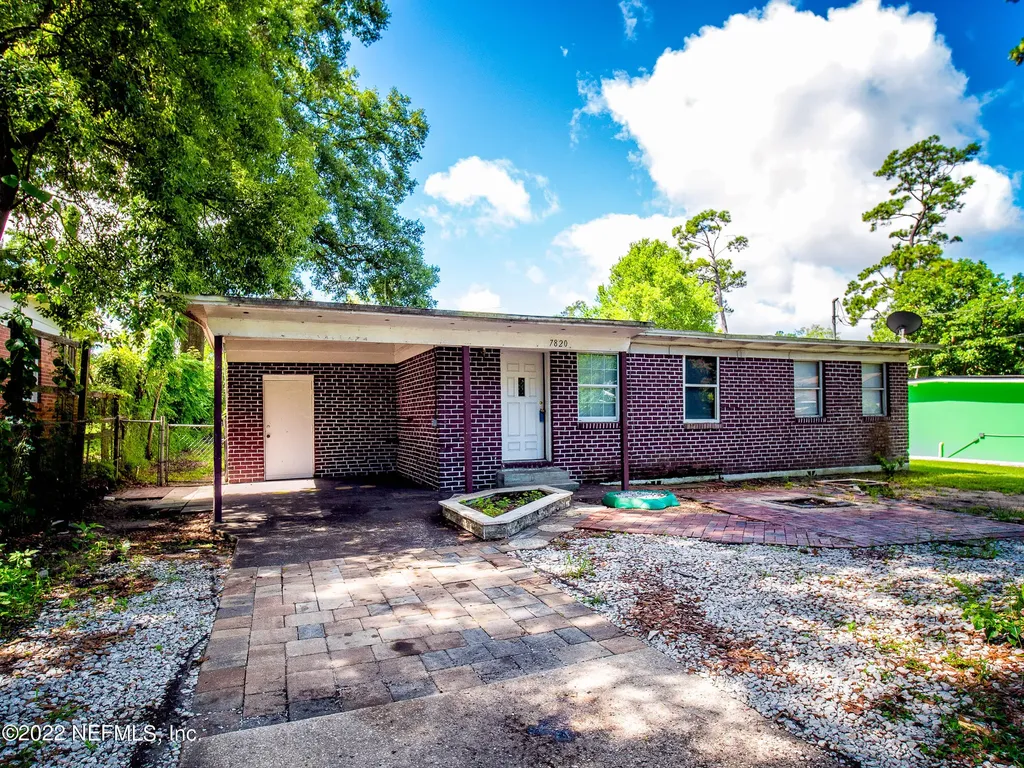 7820 Free Avenue Jacksonville FL 32211
