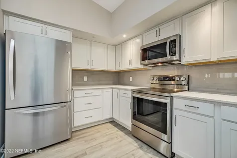 4071 Mizner Court Jacksonville FL 32217