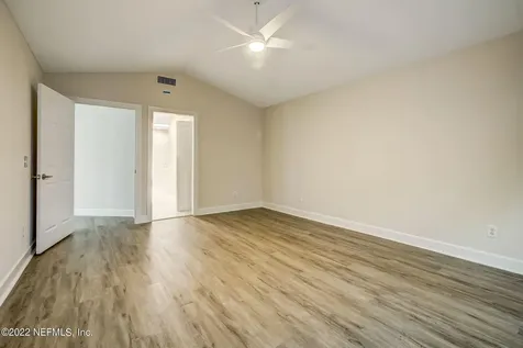 4071 Mizner Court Jacksonville FL 32217