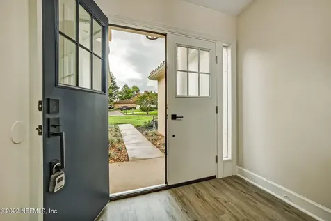 4071 Mizner Court Jacksonville FL 32217