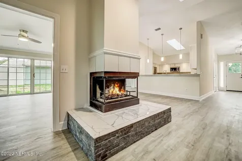4071 Mizner Court Jacksonville FL 32217