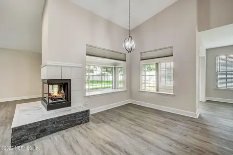 4071 Mizner Court Jacksonville FL 32217