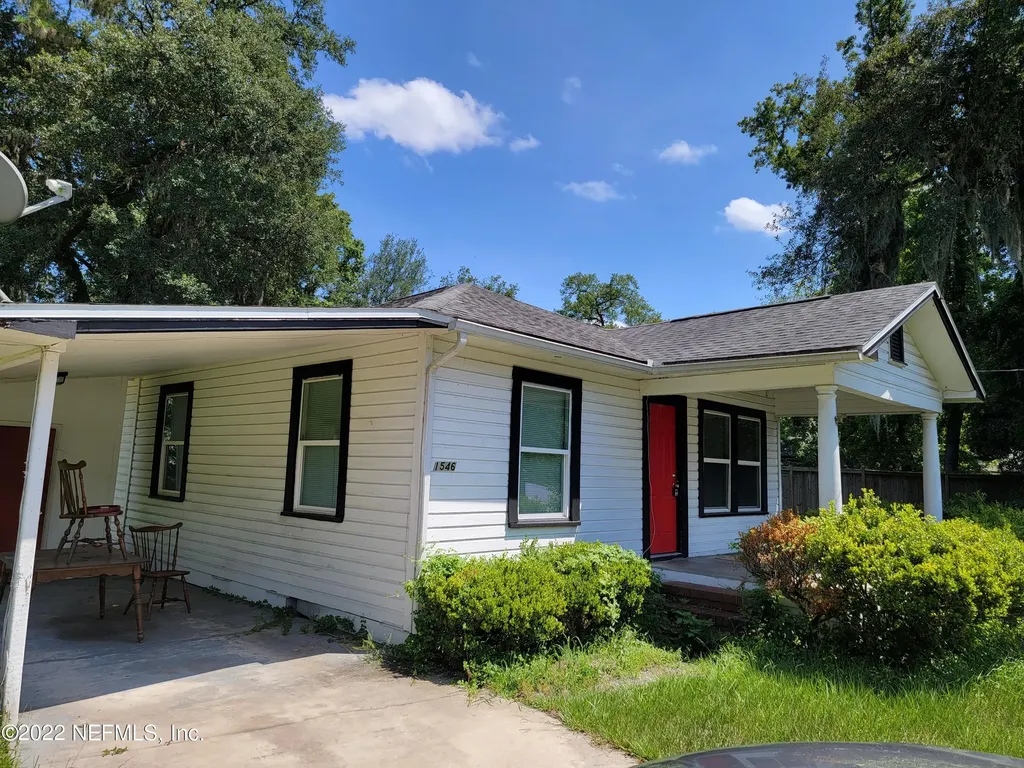 1546 Old Middleburg Road N Jacksonville FL 32210
