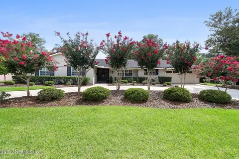 6936 La Loma Drive Jacksonville FL 32217